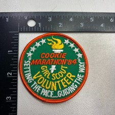 Vtg 1984 COOKIE MARATHON 84 GIRL SCOUT VOLUNTEER Girl Scout Cookie Patch 53MX