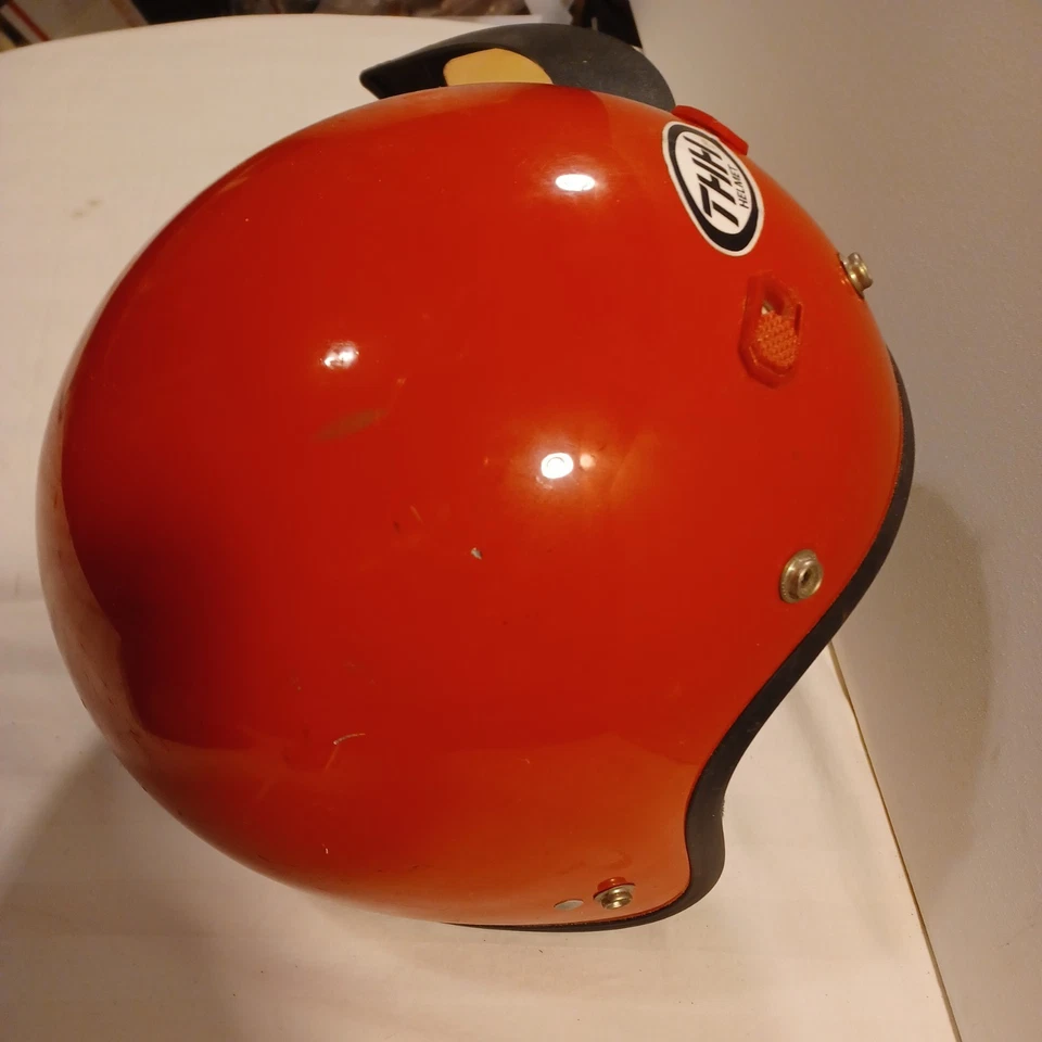 Casco de moto vintage años 90 THH T-380 rojo cara abierta DOT con escudo mediano Foto 4 de 4