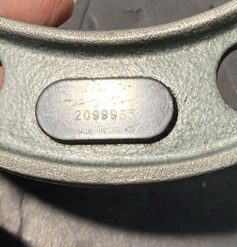 Mitutoyo 193-105 Outside Micrometer W/Ratchet Stop 100-125 .01mm USED - Picture 5 of 6