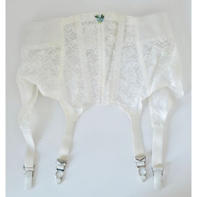 VINTAGE *NEW* 1950's Women's White Lace Garter Belt w/Blue Flower Size L | eBay VINTAGE *NEW* 1950's Women's White Lace Garter Belt w/Blue Flower Size L | eBay