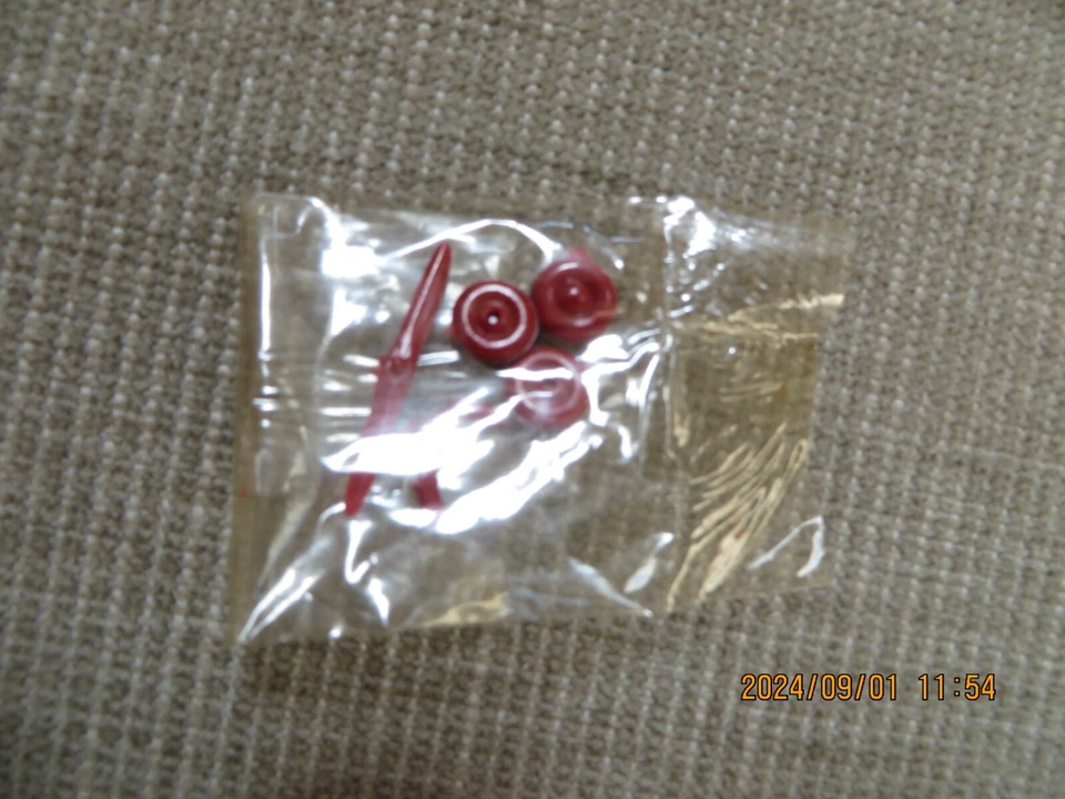 1/4 Scale Mooney Mite  Lindberg Products Box and wheel gear. - Image 4 of 4