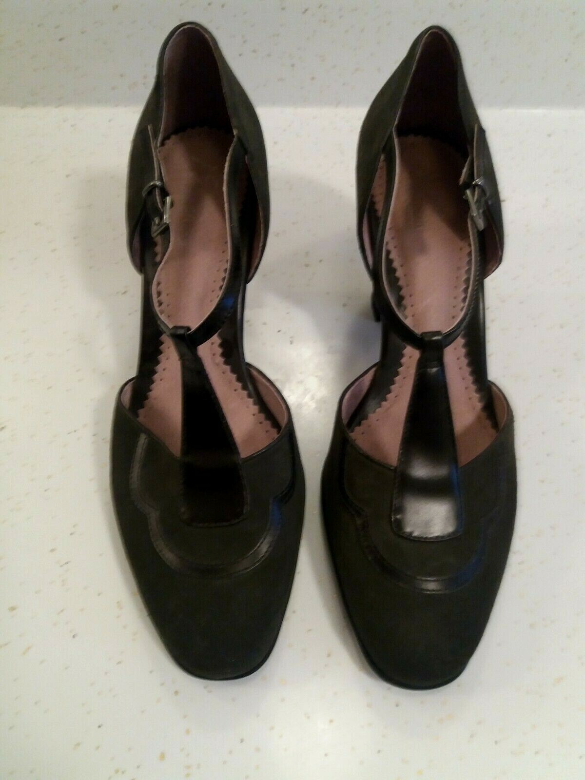 clarks black suede pumps