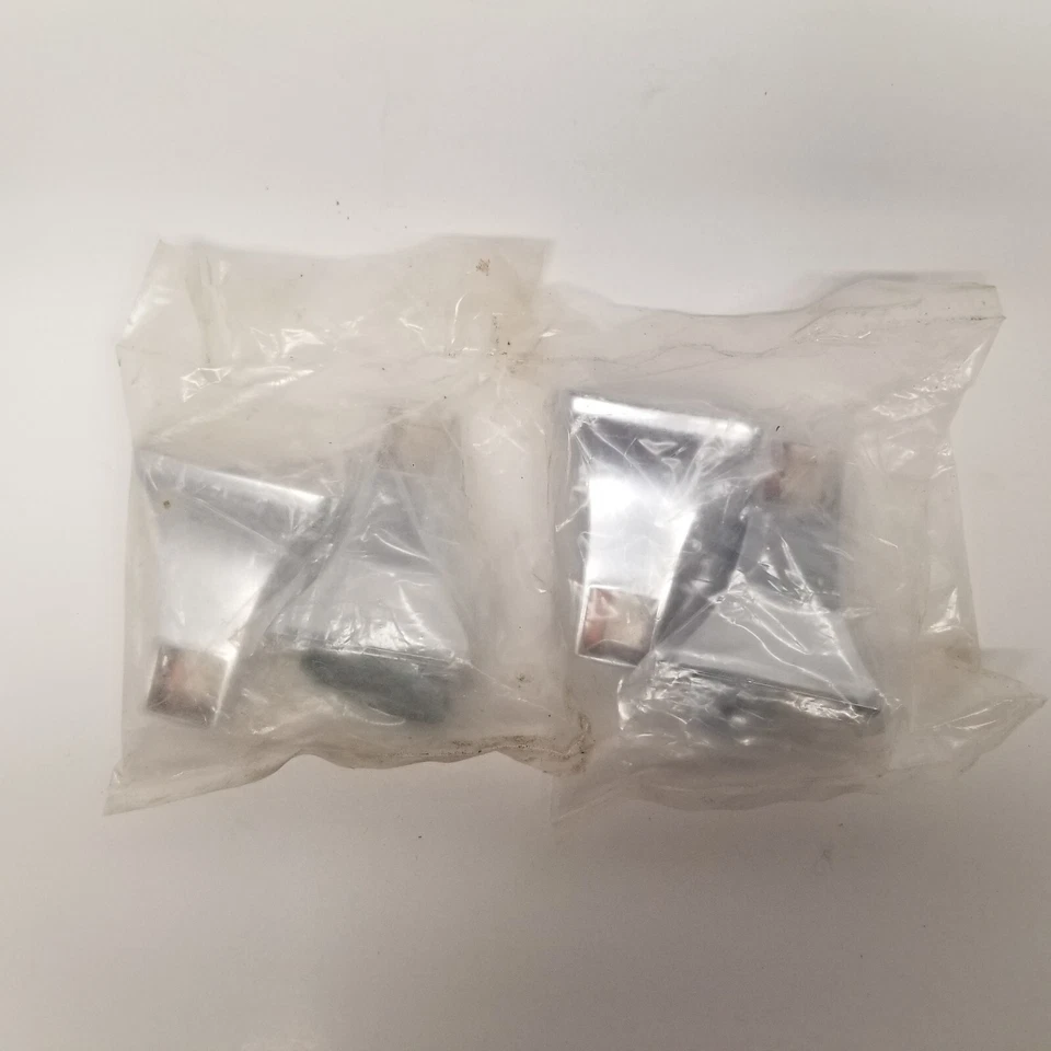 CSI Donner P5100 铬制毛巾条支架 2 双,(共 4 件),全新 — 第 4/4 张图片