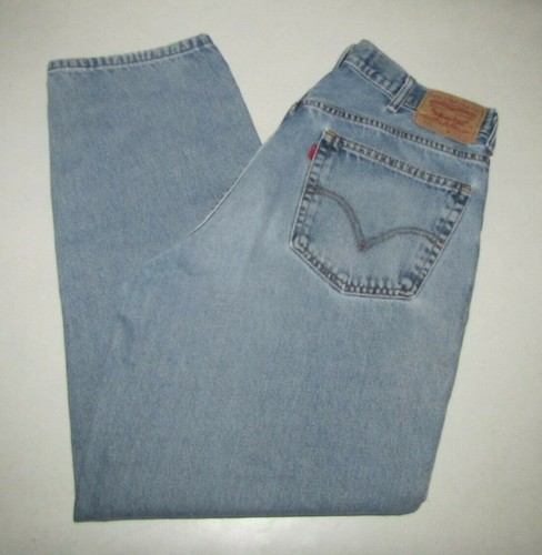 Mens Levis 560 Comfort Fit Jeans. Size 