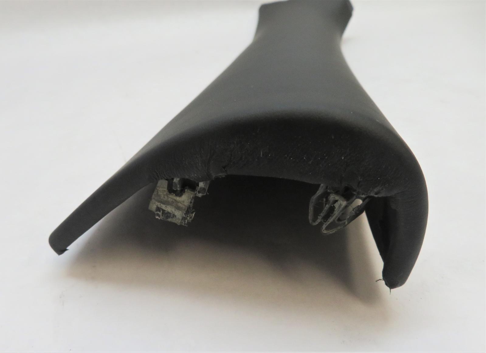 2010 FERRARI CALIFORNIA LEFT HAND SIDE A TRIM PILLAR OEM 320413 BLACK