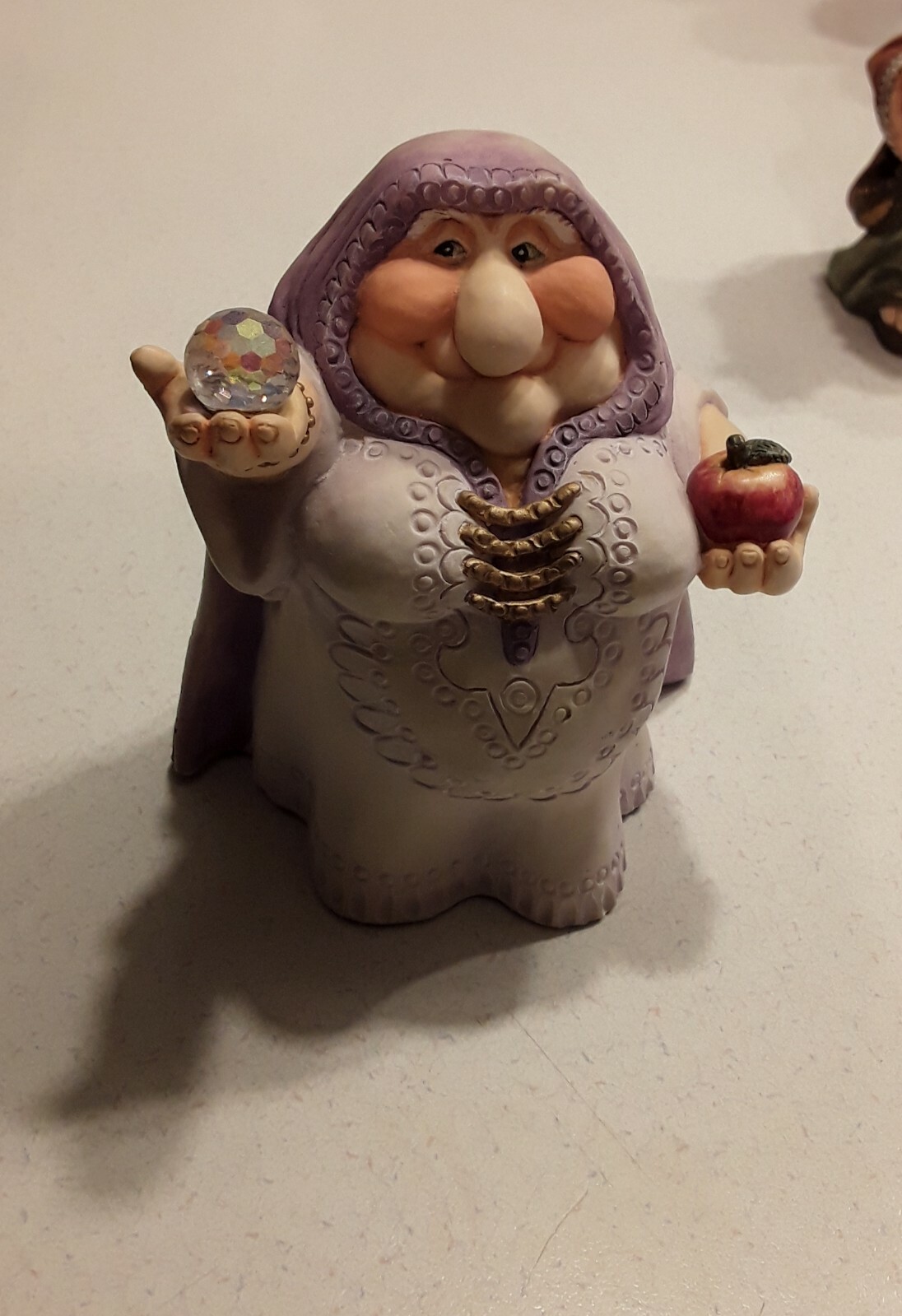 The World of Krystonia Wodema Figurine w/S&N (9970) Description Card