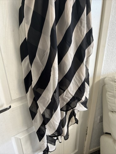 Precioso Vestido de Fiesta ATMOSPHERE Talla 16 Visón y Negro Sin tirantes Ocasión - Imagen 2 de 4