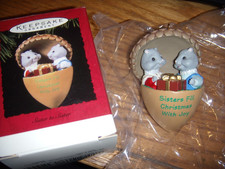 HALLMARK KEEPSAKE  SISTER-SISTER  (SQURRILES IN A NUT ) 1994 NEW ORNAMENT