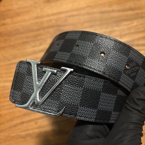 Louis Vuitton LV Initiales Belt - Silver Buckle -  Size 44 Fits 29-32 Waist M