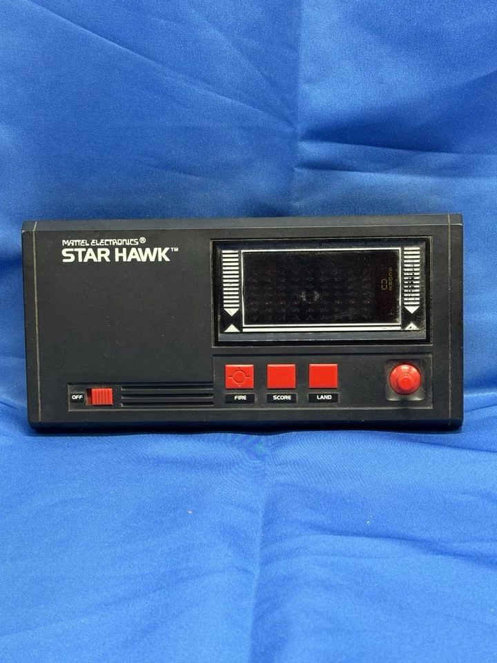 Juego Electrónico Portátil Mattel Electronics STAR HAWK De Colección Raro Funcionamiento  Foto 4 de 4