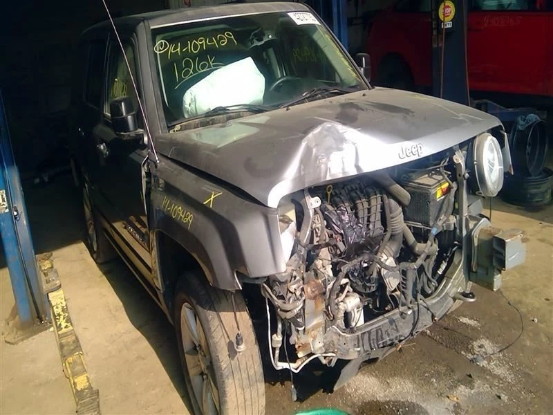 Manija de puerta trasera vertical estilo clásico alternador compatible con 07-17 COMPASS 10259805 Foto 4 de 4