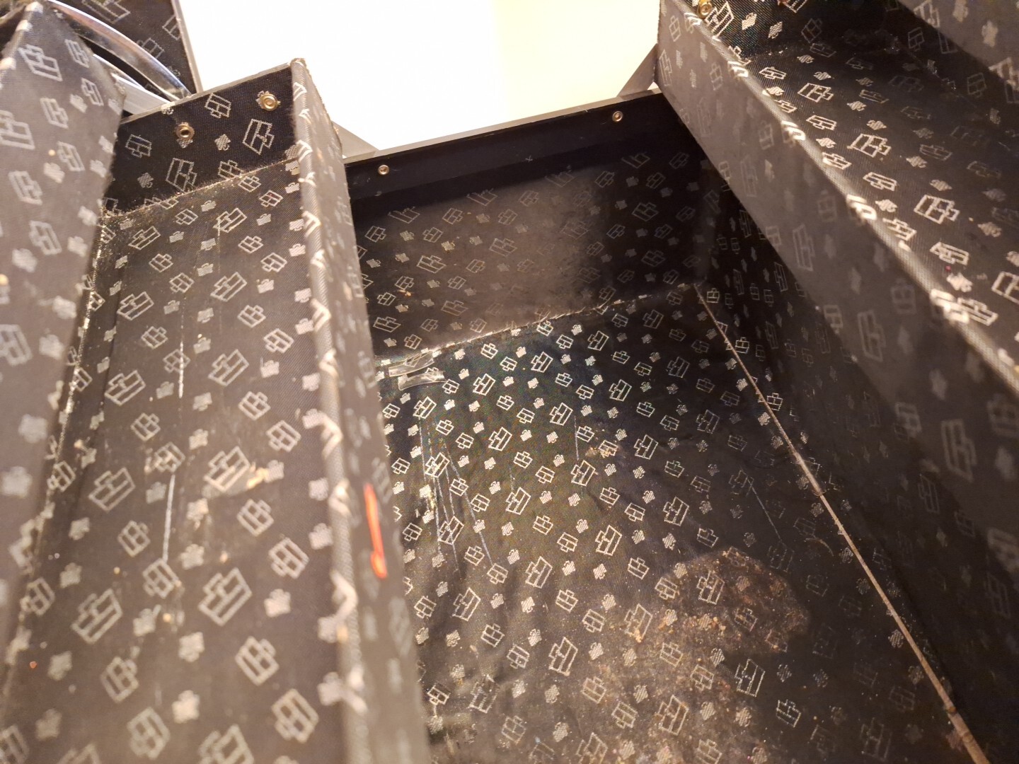 Picture 3 of 6