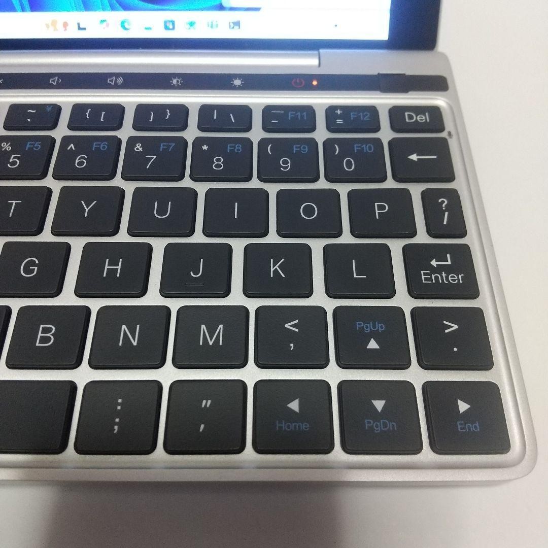 GPD Pocket 2 8GB memory SSD 128GB storage fully functional 7 inch