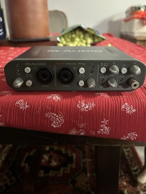 M-Audio Fast Track Pro USB Audio/MIDI Interface Phantom Power MIDI RCA