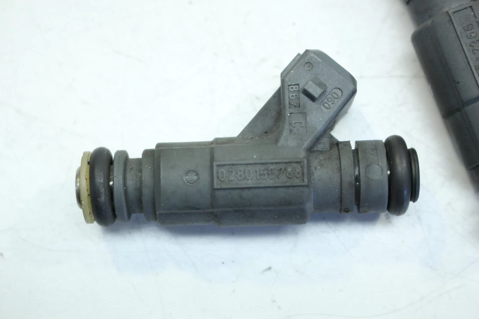 BMW R 1100 S Einspritzdüse Einspritzventil Düse 2 Stück Ventil injector R2S - Bild 2 von 4