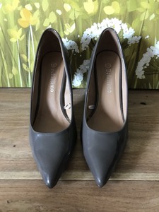 grey mid heel shoes uk