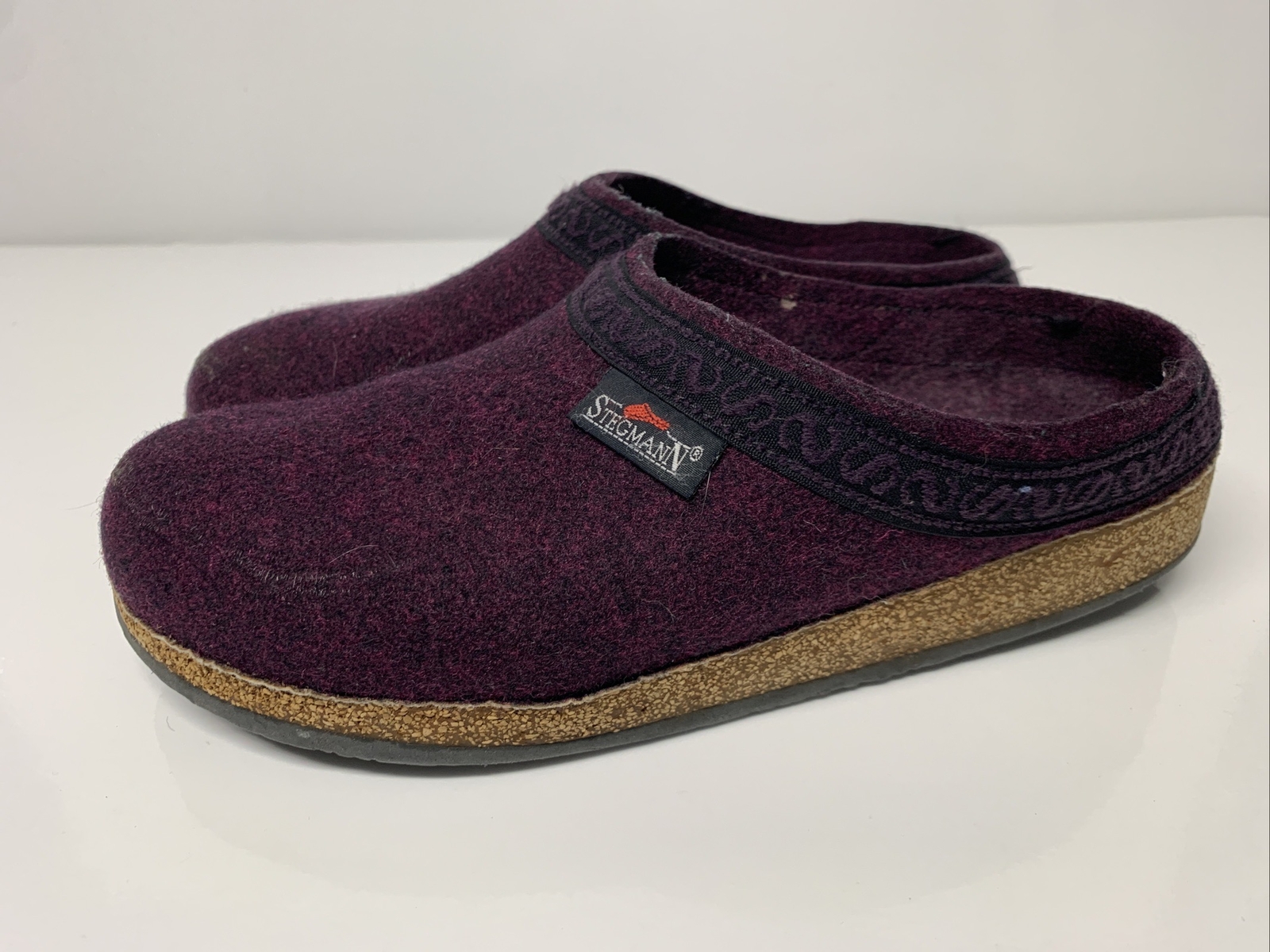 SAOLA Clost in lana originale da donna $145 $145 con suola in sughero magenta scuro taglia 8?