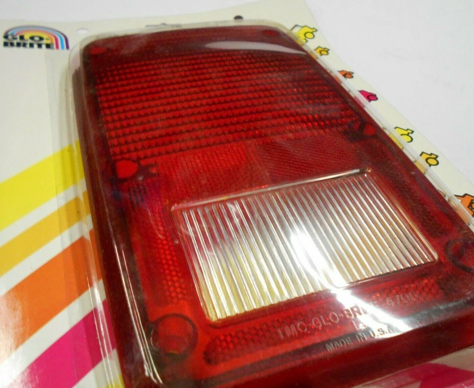 Lente de luz trasera Glo-Brite # 4706 1978-93 Plymouth y Dodge Van lado del conductor izquierda  Foto 3 de 4