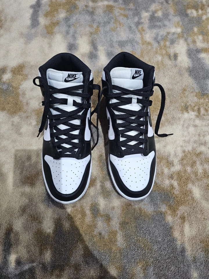Size 9 - Nike Dunk High Black White, photo 1 of 5