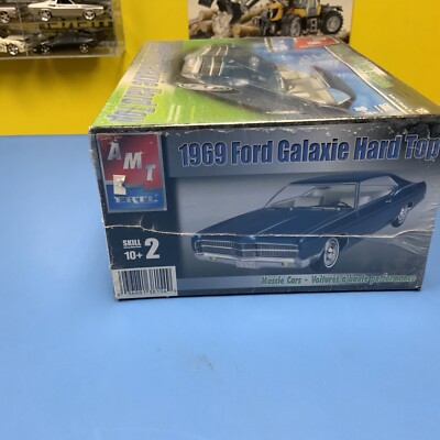 【アメリカン雑貨】ERTL FORD ERTL COLLECTIBLES 1940 FORD MODIFIED COUPE 