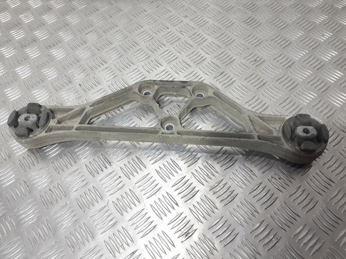 2005 Halterung Hinterachsgetriebe Differentialgetriebe Diesel 171kW GUST23502