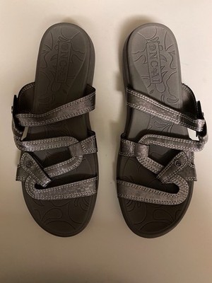 ONCAI Women s Slides Sz 10 Gray Silver NEW Open Toe Hook & Loop Slip On Comfort