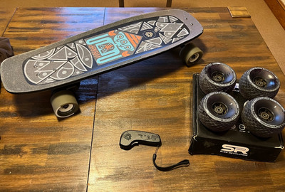 Boosted Board Mini X (With Amnesia Chip upgrade and off road wheels)