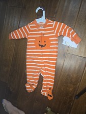 Brand new three months Halloween pajamas from carter's item 30G8