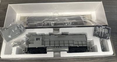 Atlas Master Series HO #8990 GP-38 High-Nose Diesel Loco Undecorated w/DCC NIB!