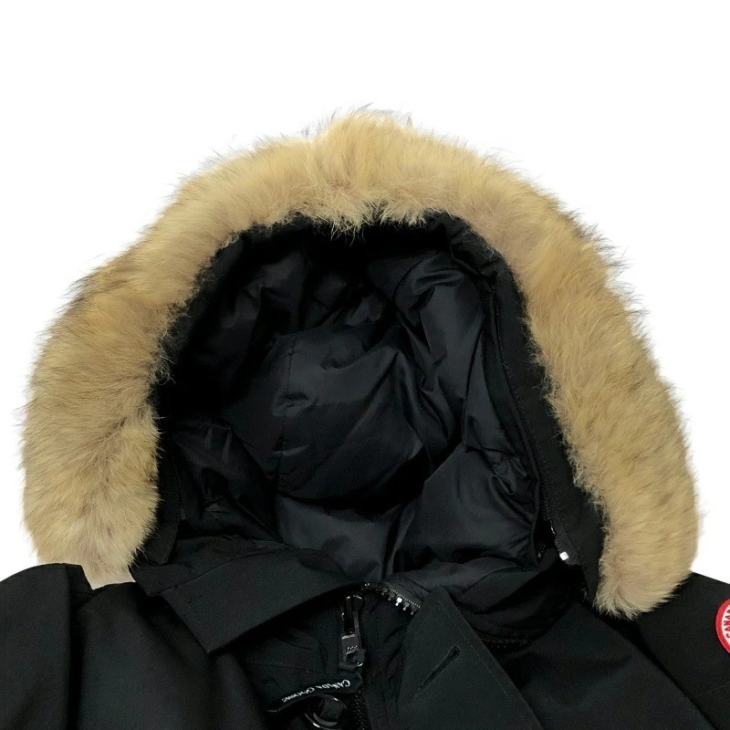 Canada Goose Men's black down jacket thumbnail 2