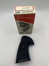 Pachmayr Revolver Grips SJ/CS-BLK Smith  Wesson J Frame Square Butt NOS