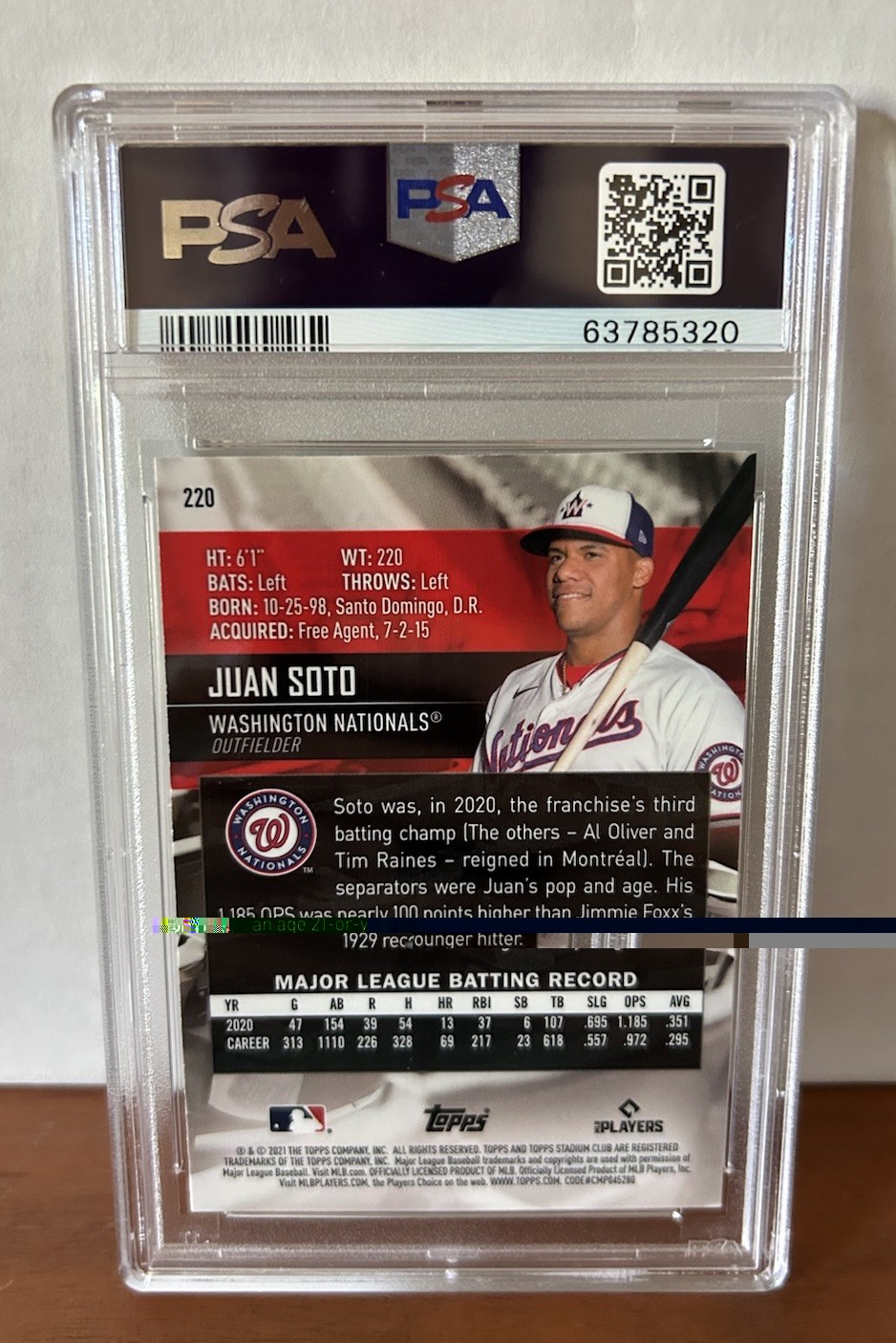 2021 Topps Stadium Club Juan Soto Chrome Gold Minted Refractor #220 PSA 10 view 2
