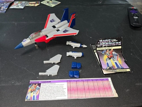 Starscream 1984 G1 Transformers Hasbro Action Figure