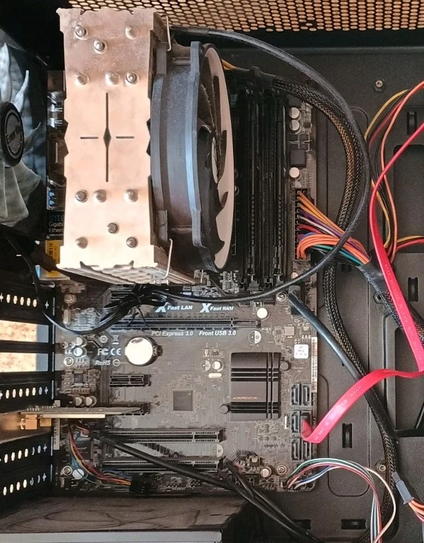 ASRock Z87 Pro3 Mainboard + Intel i5-4670k CPU + 8 GB RAM + WLAN Karte - Bild 3 von 3