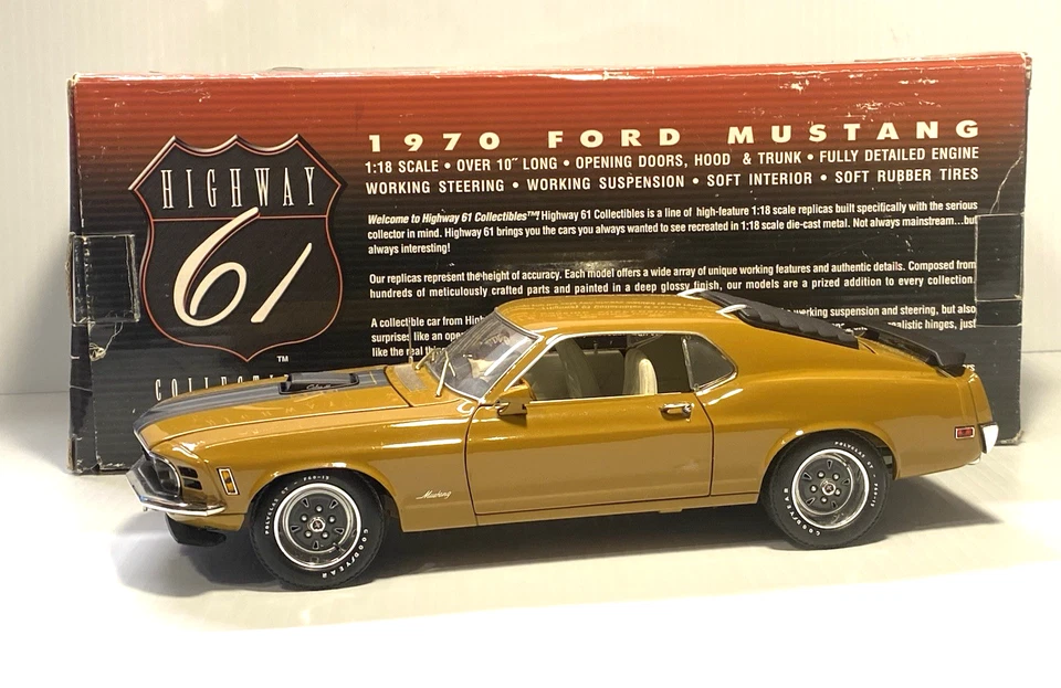 RARE Highway 61 1970 Ford Mustang CJ428 R Code SCJ Shaker Hood Boxed 1:18 #5046 - Image 3 of 4