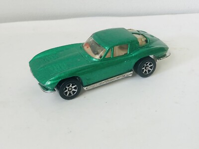 旧いホットウィール 1980年代リアルライダースSplit Window ‘63 1979 Hot Wheels Split Window '63 Corvette Metallic Green Exclusive