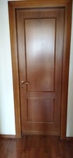 Porte interne in legno massello usate