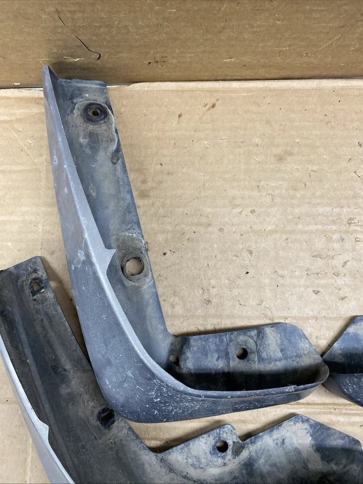 Juego de guardabarros protector contra salpicaduras B140 OEM 2005 2006 2007 2008 2009 Subaru Outback Wagon Foto 2 de 4