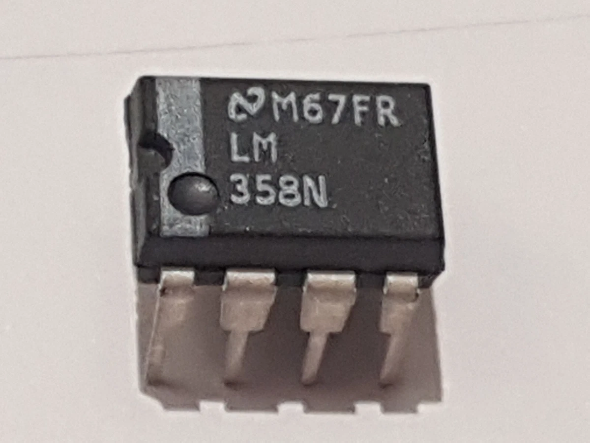 Circuit Intégré Signetics LM358 – Lot De 2, SMD 8 Pins, Neuf (stock Ancien)
