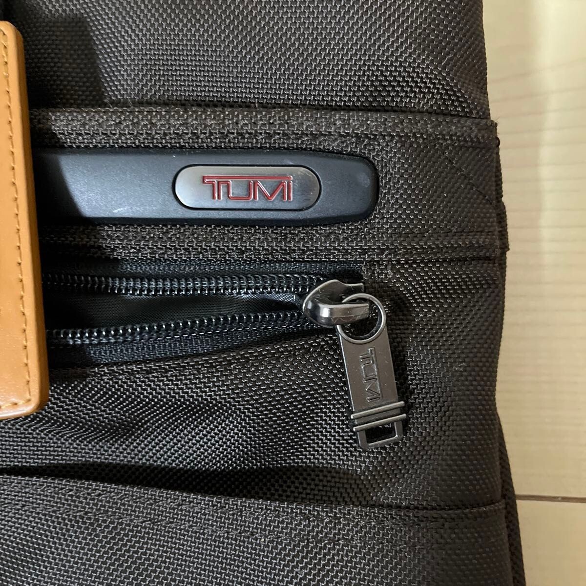 TUMI Companion Tote Bag Espresso Good Condition Black 2way TUMI Companion Tote Bag Espresso Good Condition Black 2way