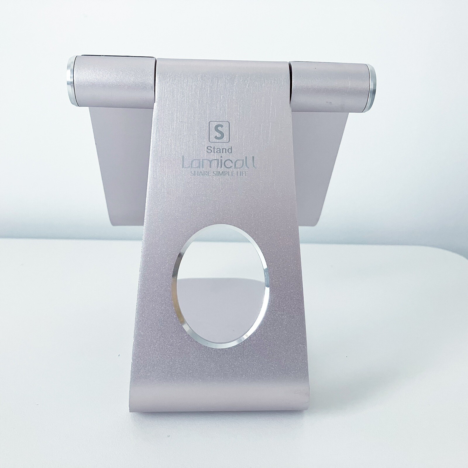 Lamicoll Blush Light Pink Metal iPad Tablet Phone Stand Moveable Holder