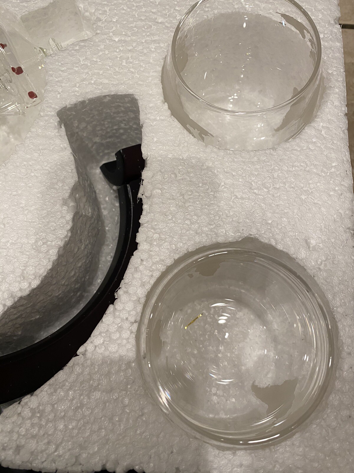 The Wine Savant Globe World Whiskey Decanter Set Mahogany Wood 2 Globe Glasses