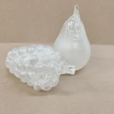 Frosted Clear Art Glass Figural Fruit Grapes & Pear Hollywood Regency Style