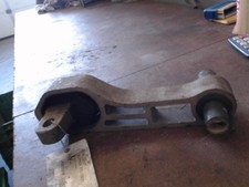 Support moteur Peugeot BIPPER