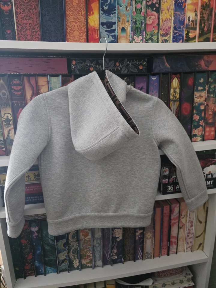 Fendi Kids Reversible Bag Bugs Hoodie – Grey / Monogram – Size S - Image 4 of 4