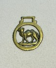VINTAGE BRASS EQUESTRIAN/HORSE MEDALLION CAMEL — photo 1