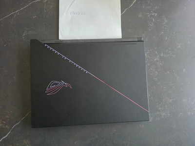 ASUS ROG Zephyrus Duo 16 (GX650PZ-NM030W) -RTX 4080 - 64GB RAM - 2TB SSD