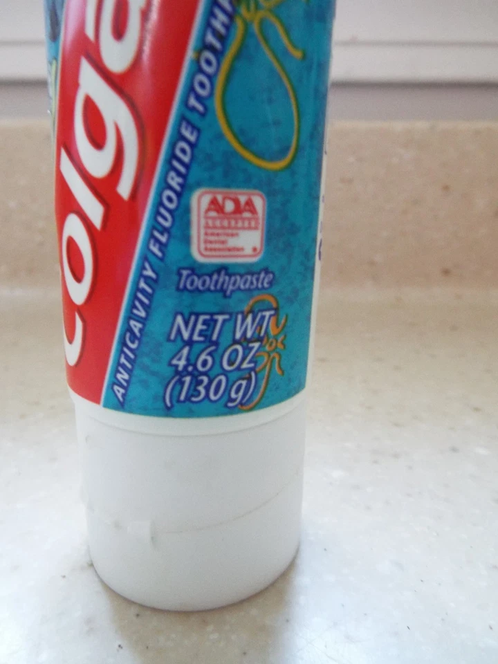 Nickelodeon Spongebob 2004 Colgate  Tooth Paste Old Stock- Unsealed Foto 2 de 4