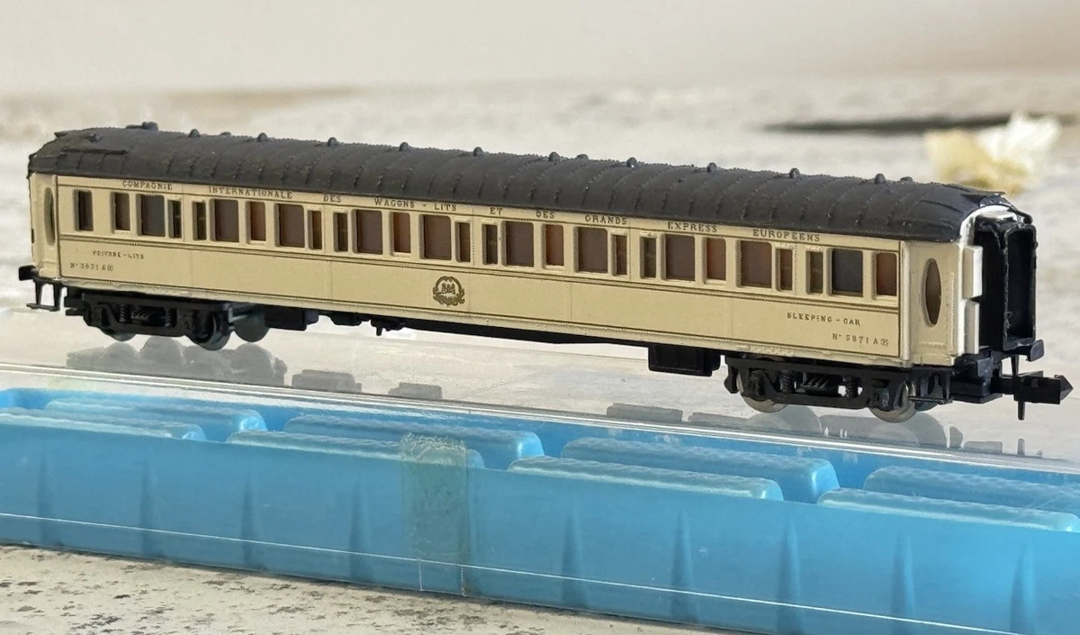 Trenini Lima Anni 70 a Locomotive per modellismo ferroviario scala H0 | Acquisti Online su
