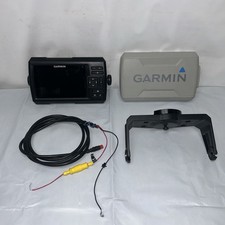 Garmin STRIKER Vivid 5cv Fishfinder GPS con cavo di alimentazione, copertura solare e supporto
